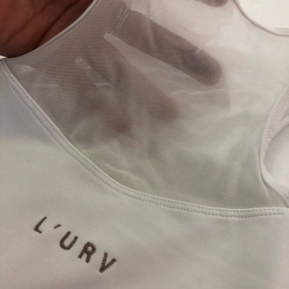 L’urv Halter neck mesh back workout tank Medium - Picture 4 of 8